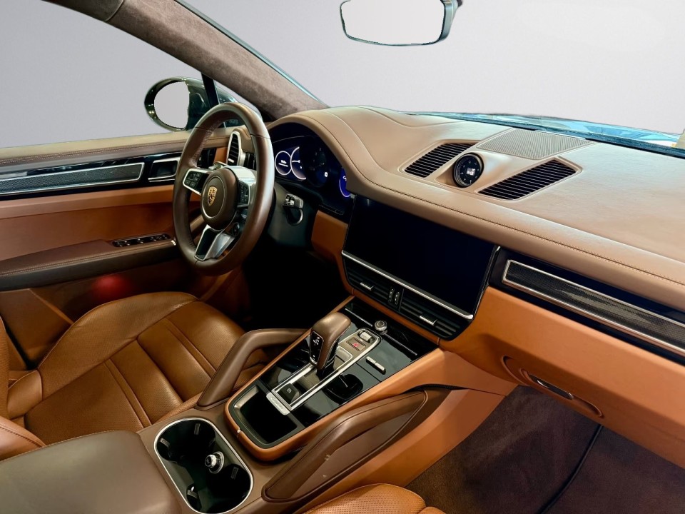Porsche Cayenne Coupe Platinum Edition - foto 8