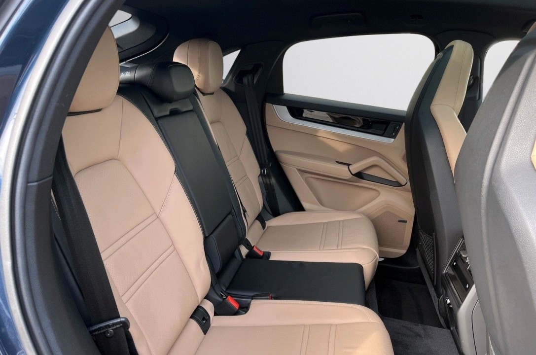 Porsche Cayenne Coupe S - foto 18