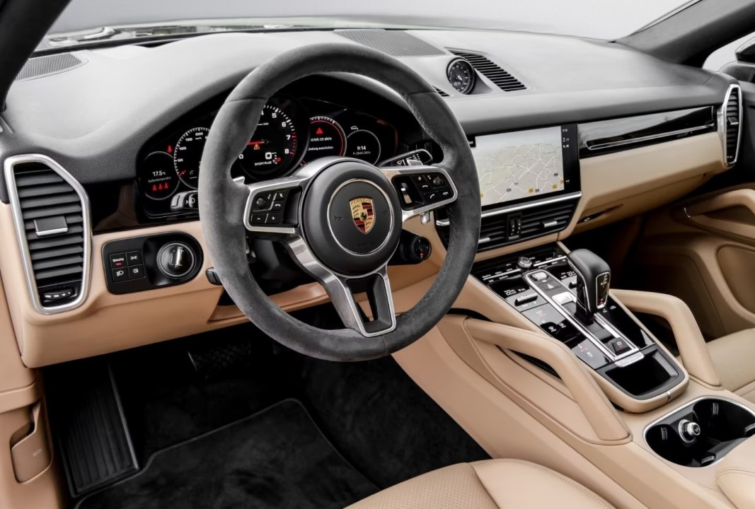 Porsche Cayenne Coupe - foto 7