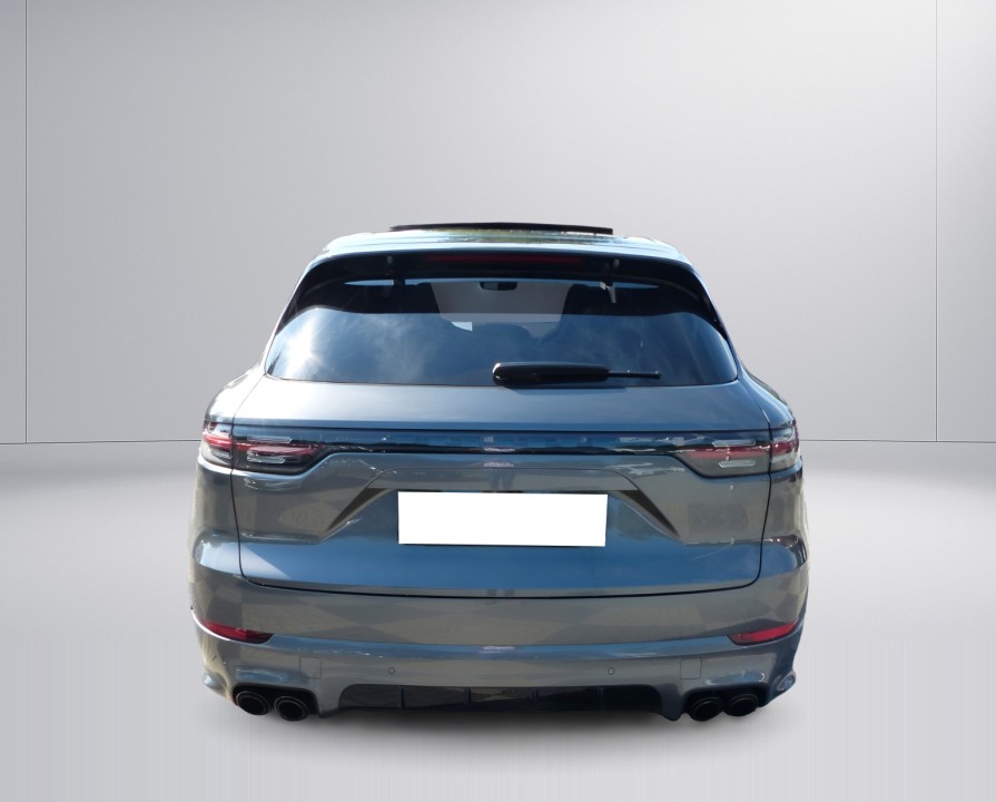 Porsche Cayenne S (4)