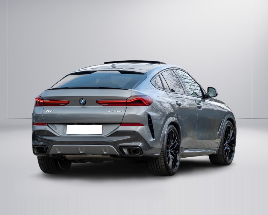 BMW X6 xDrive30d M-Sport (2)