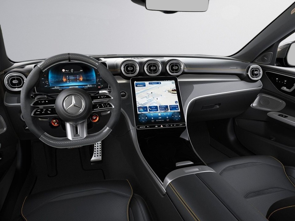 Mercedes-Benz C 63 AMG 4MATIC - foto 13