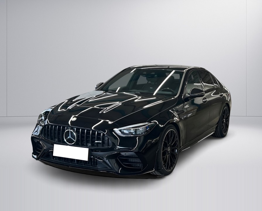 Mercedes-Benz C 63 AMG 4MATIC (5)