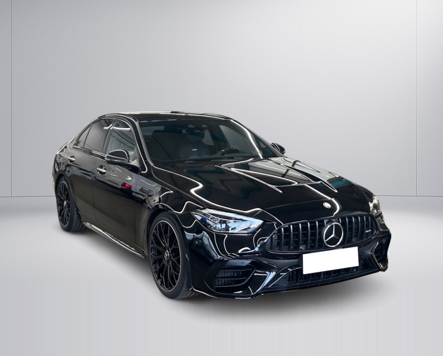 Mercedes-Benz C 63 AMG 4MATIC