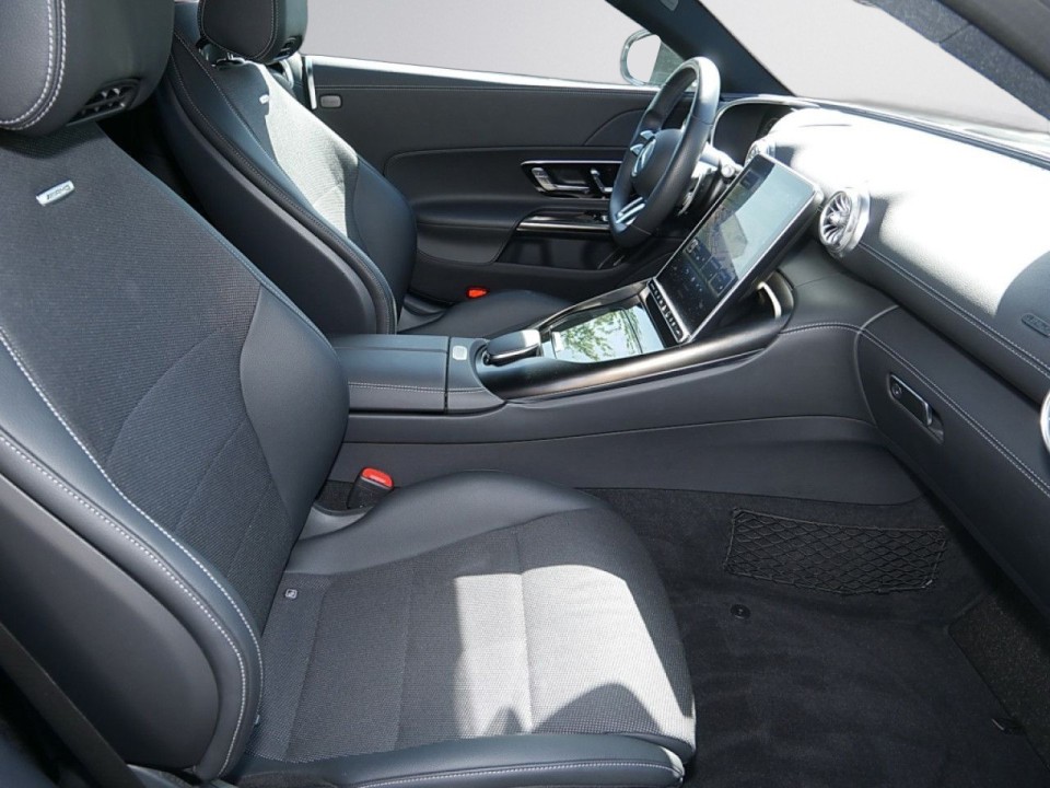 MERCEDES-BENZ SL 2023 — imagine 16