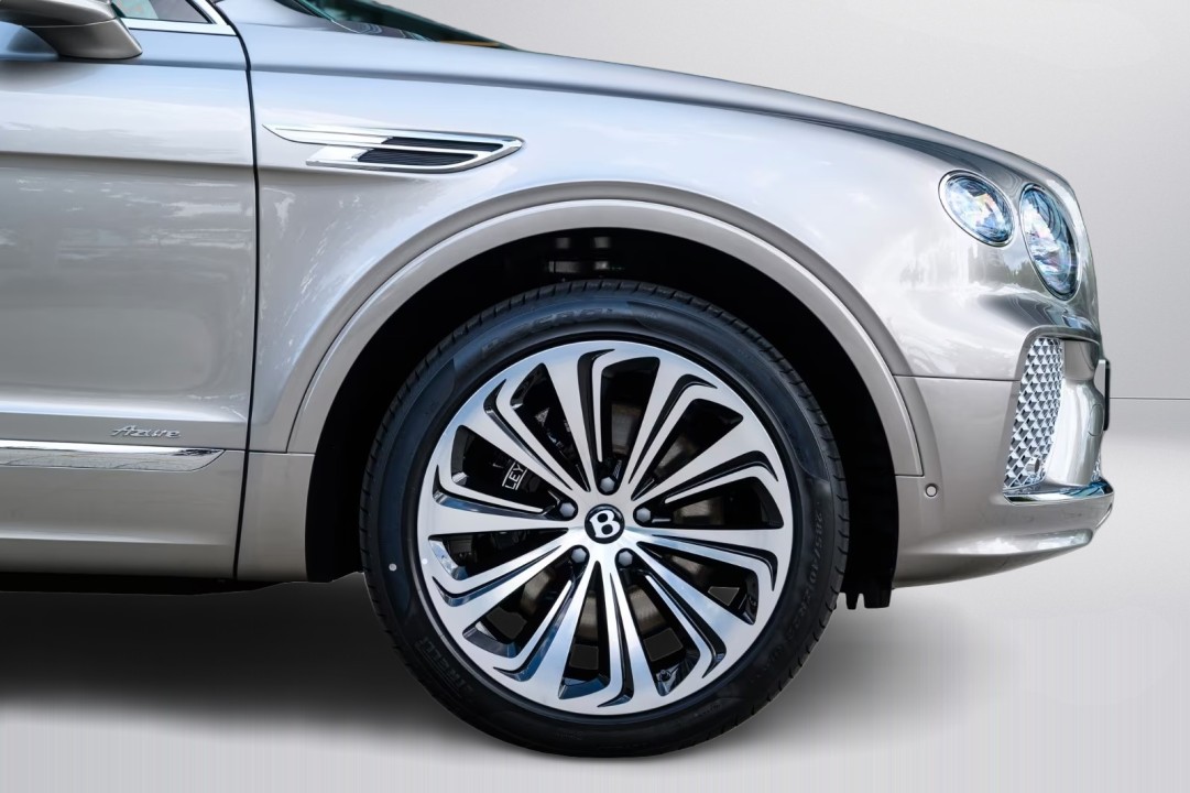 Bentley Bentayga Azure - foto 15