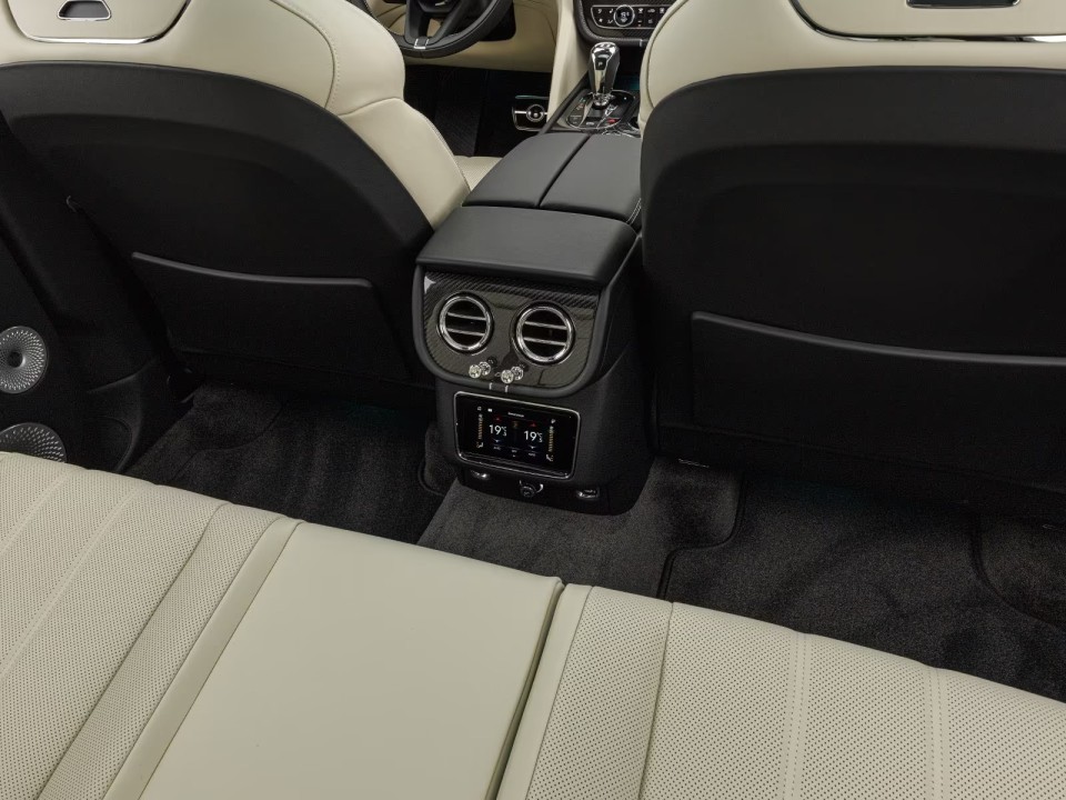 Bentley Bentayga Speed - foto 18