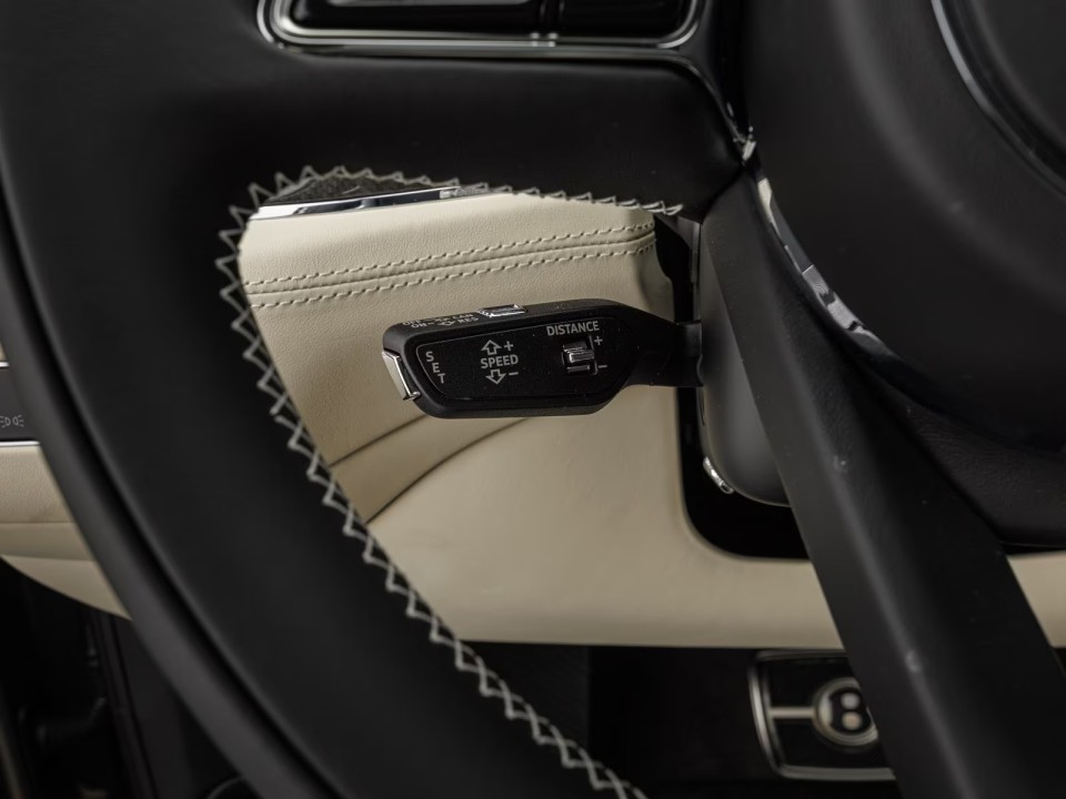 Bentley Bentayga Speed - foto 22