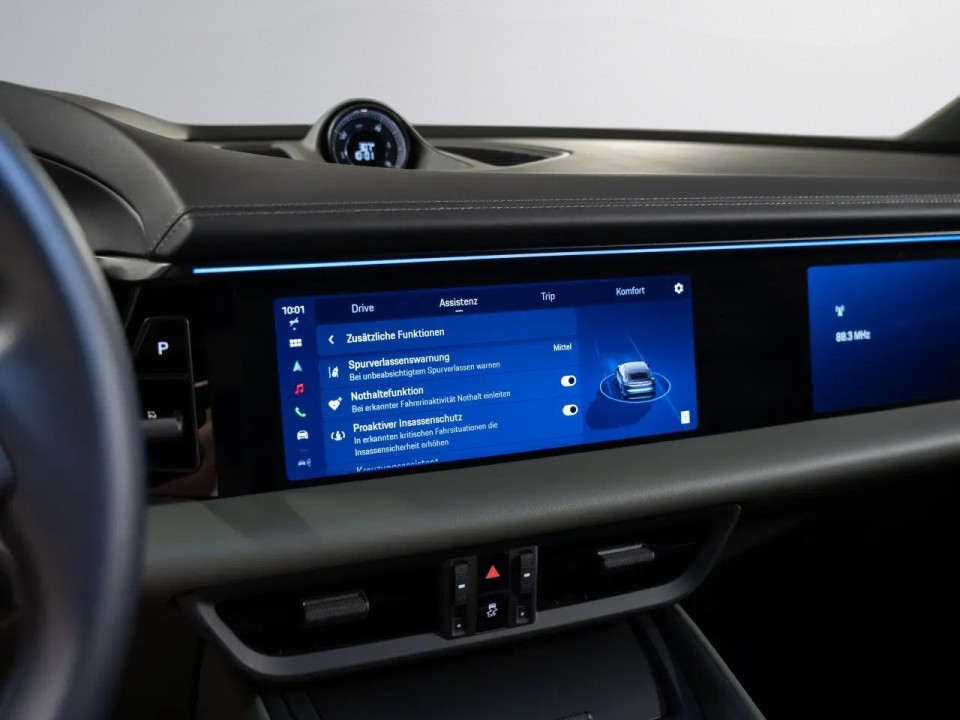 PORSCHE Macan 2024 — imagine 19