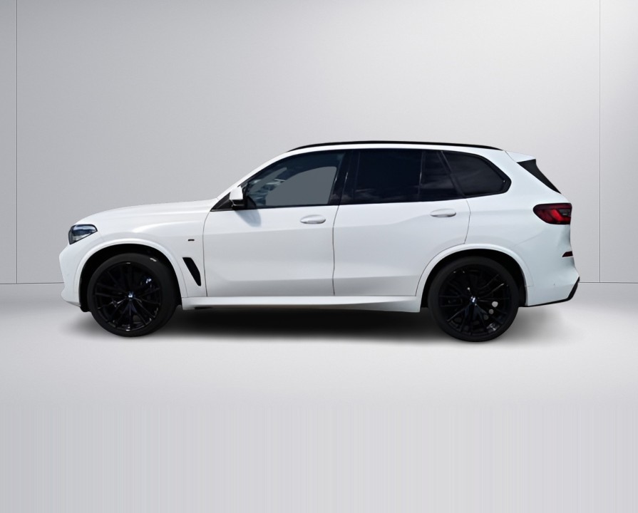 BMW X5 M50i - foto 6