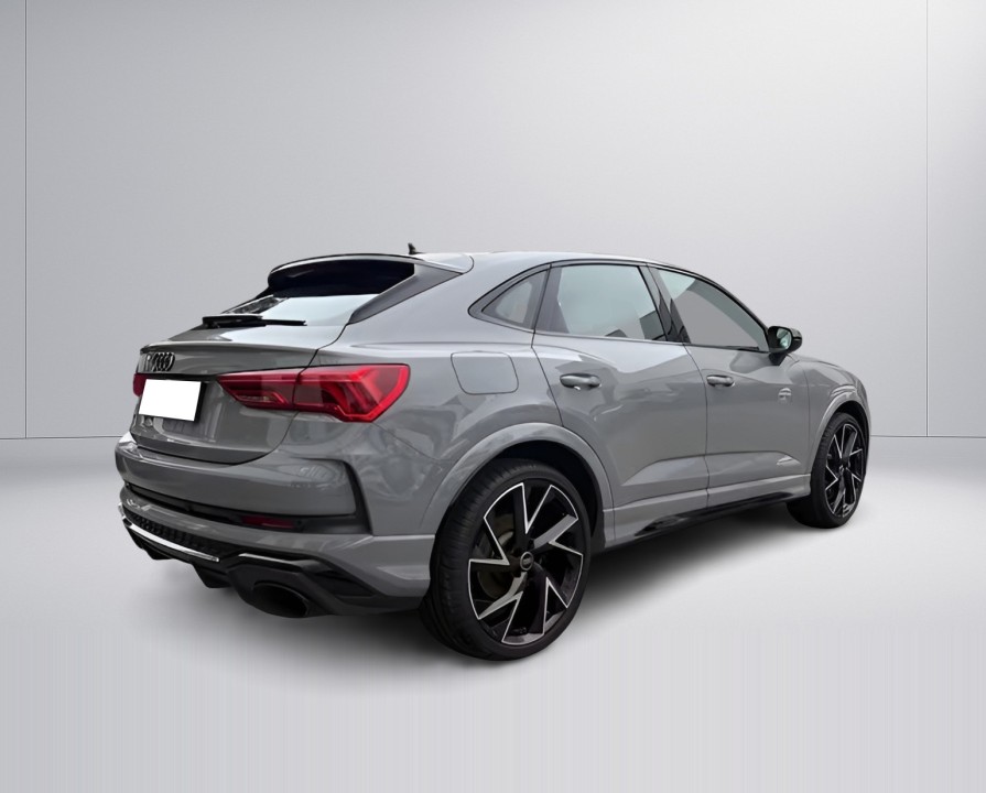 Audi RS Q3 Sportback TFSI Quattro S-tronic (3)