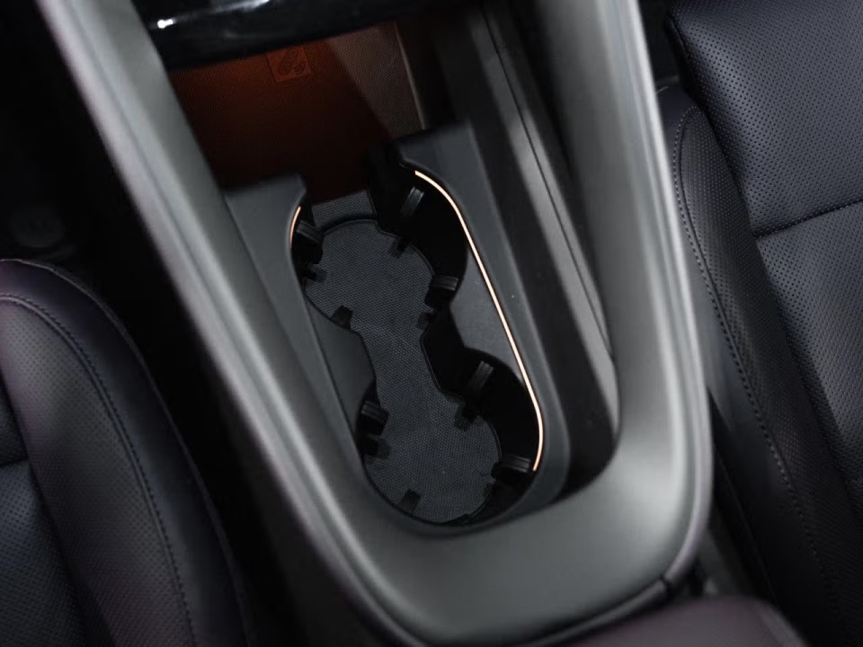 Porsche Macan Turbo - foto 19