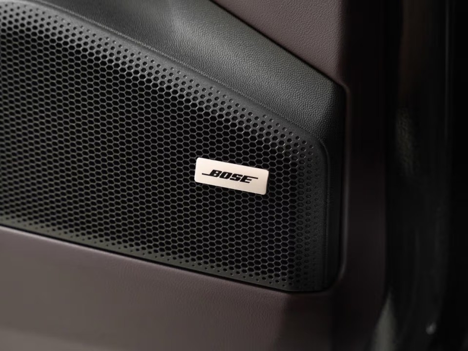 Porsche Macan Turbo - foto 25