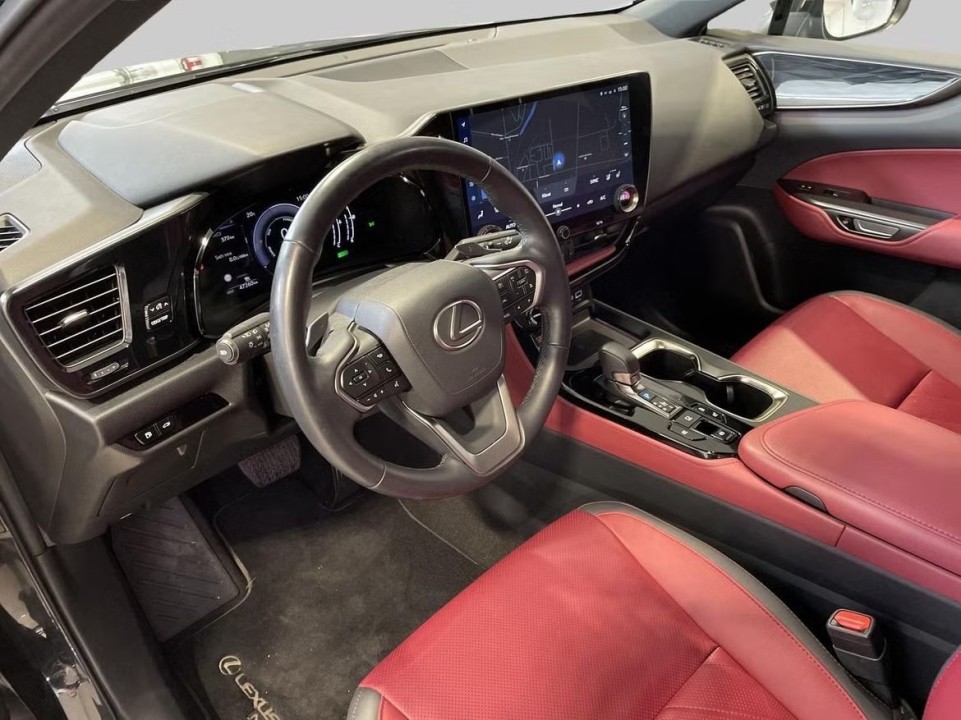 LEXUS NX 2023 — imagine 14