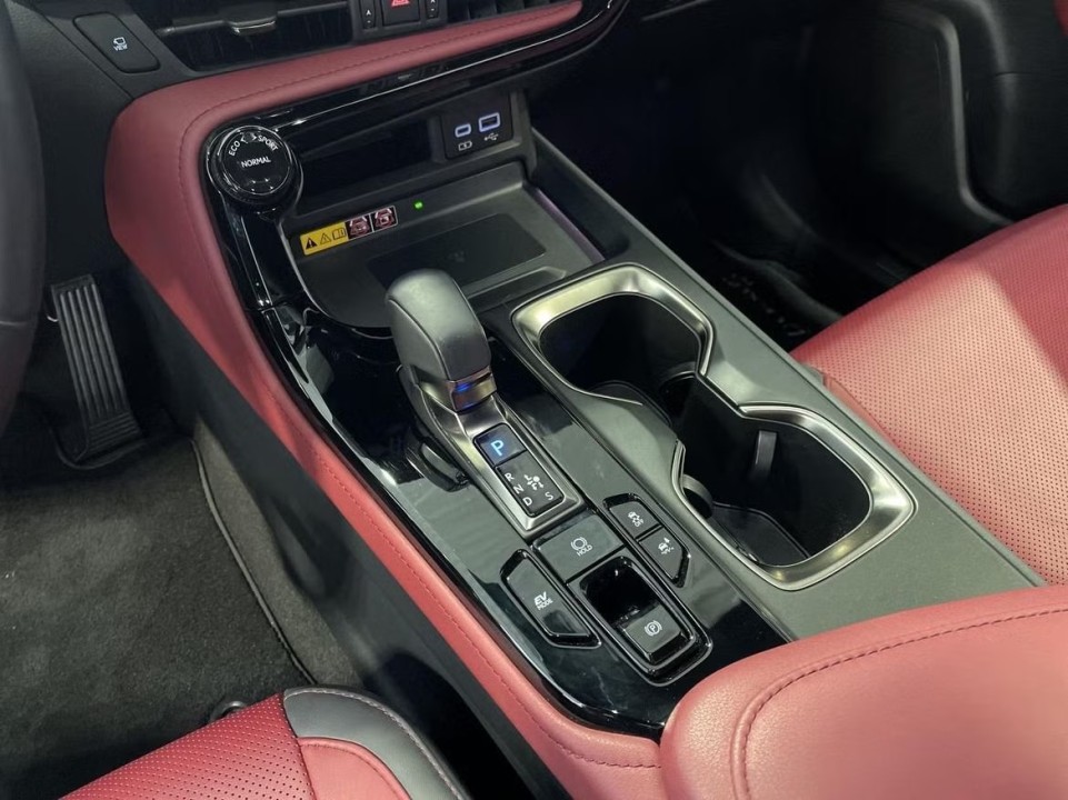 LEXUS NX 2023 — imagine 20