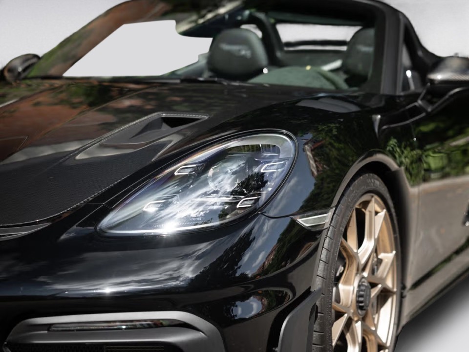 Porsche 718 Spyder RS - foto 30