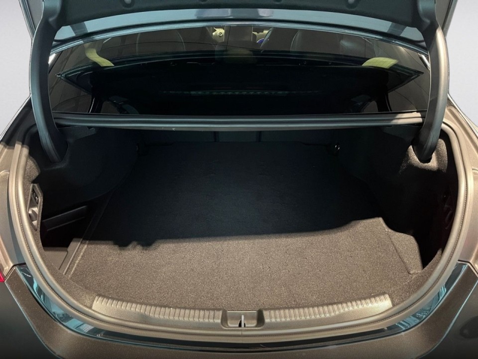 Mercedes-Benz C 400e 4MATIC - foto 21
