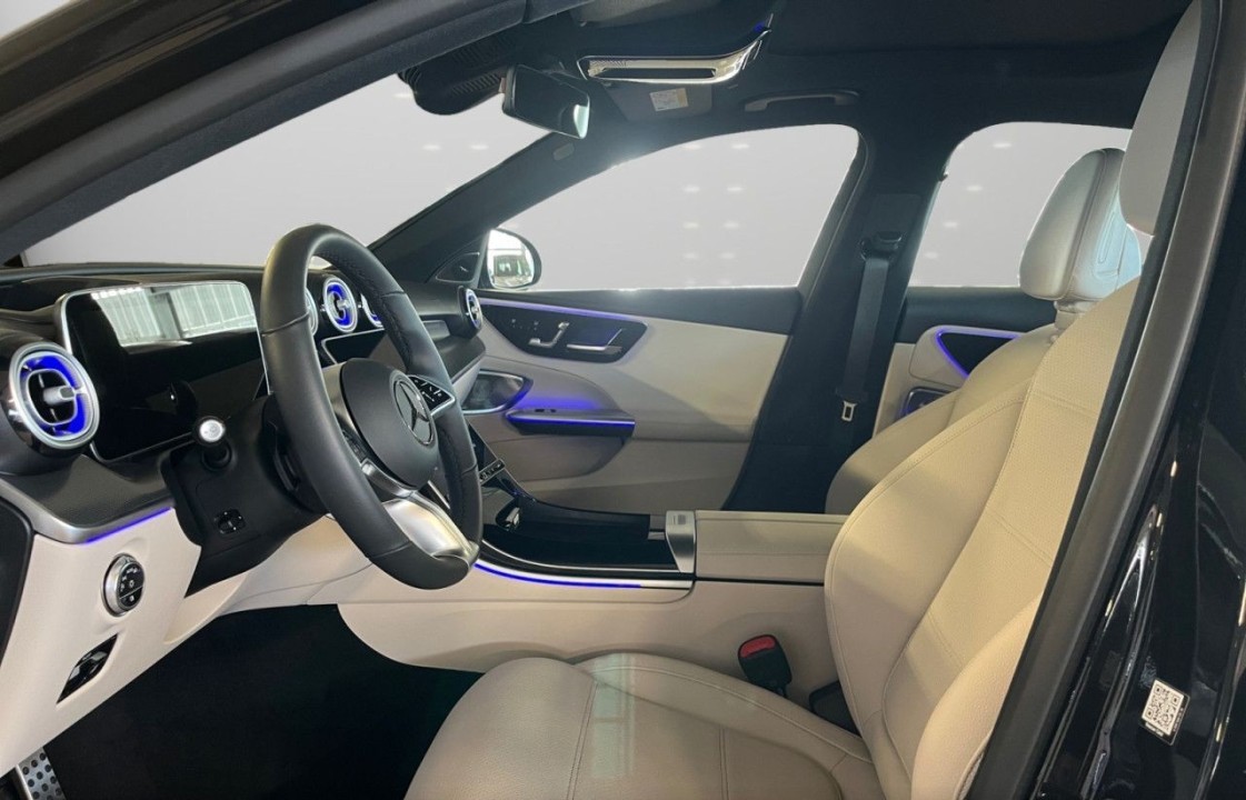 MERCEDES-BENZ C-Class 2025 — imagine 17