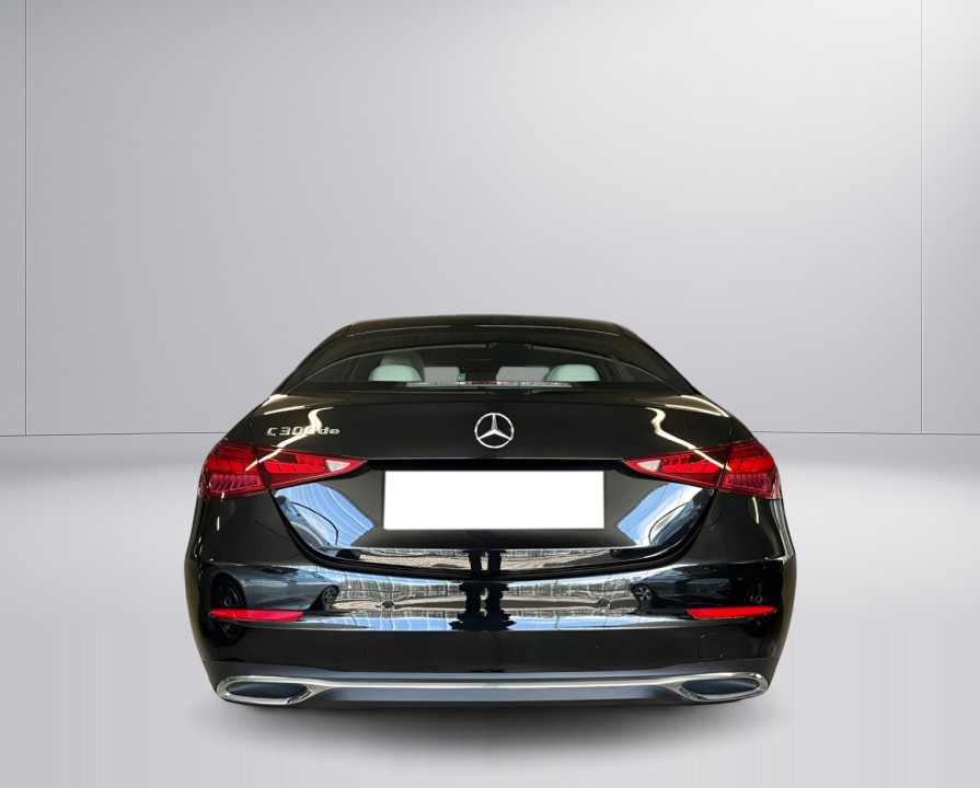 MERCEDES-BENZ C-Class 2025 — imagine 3
