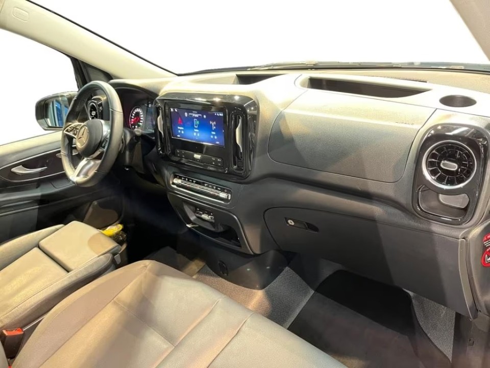 Mercedes-Benz Vito (5)
