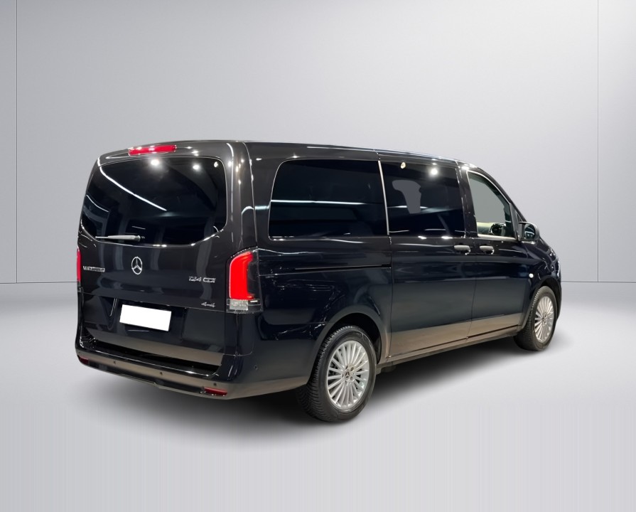 Mercedes-Benz Vito (2)