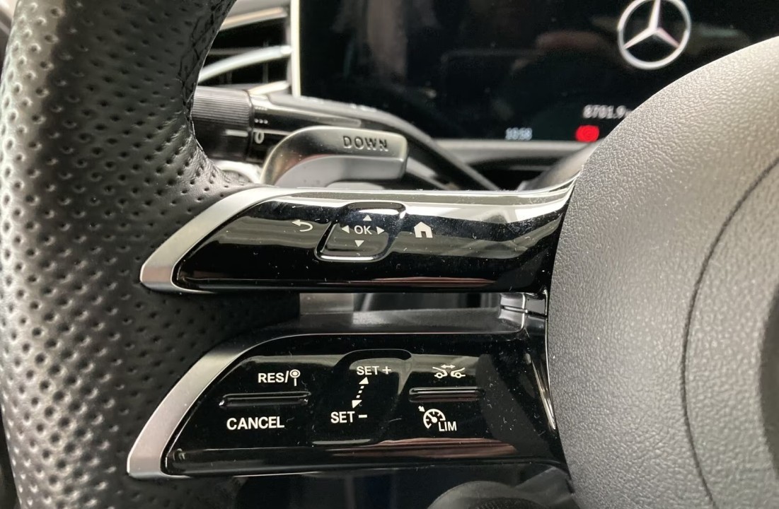 Mercedes-Benz E 53 AMG 4MATIC+ - foto 12