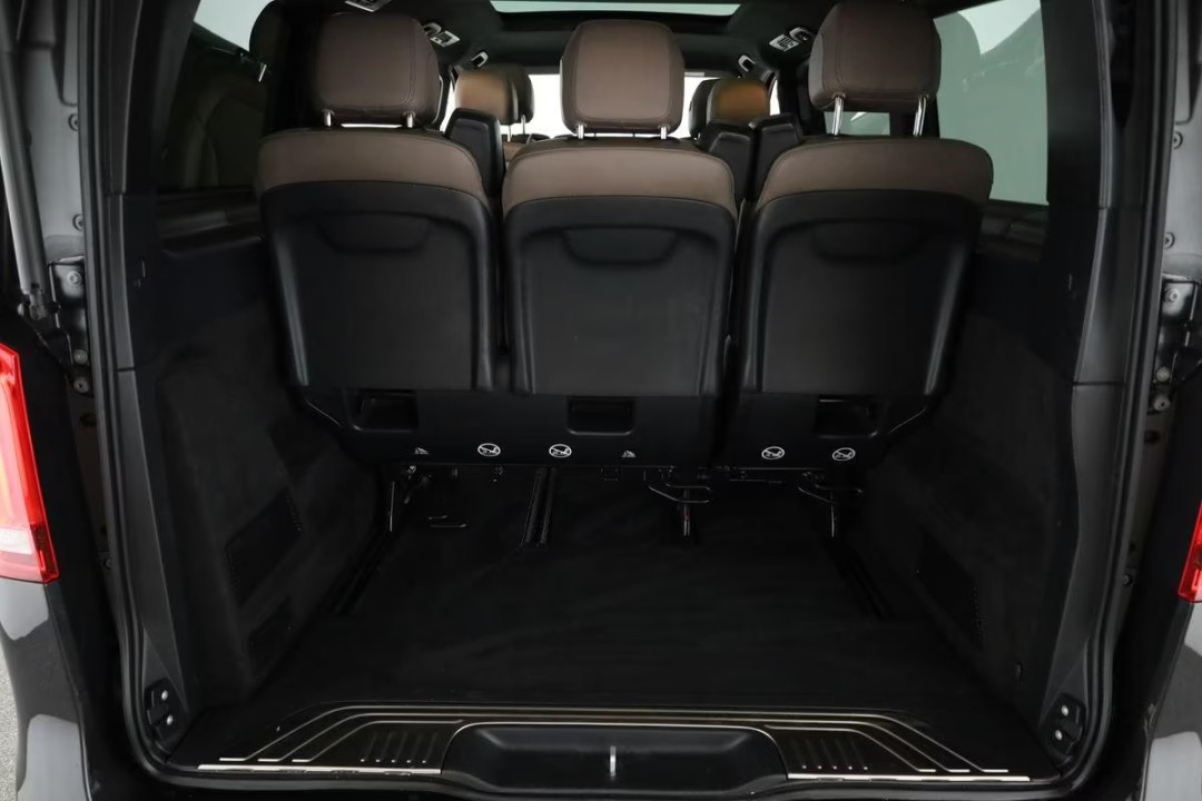 Mercedes-Benz V 300d 4MATIC AMG - foto 26