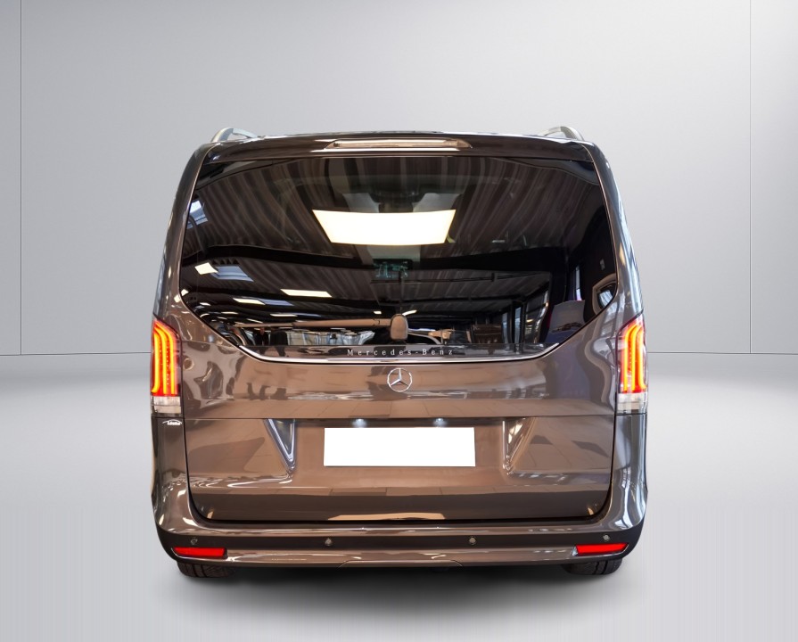 MERCEDES-BENZ V-Class 2024 — imagine 3
