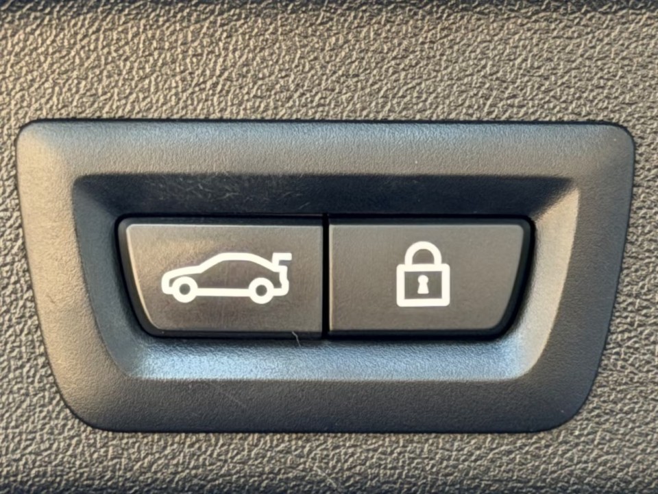 BMW X5 xDrive45e - foto 39
