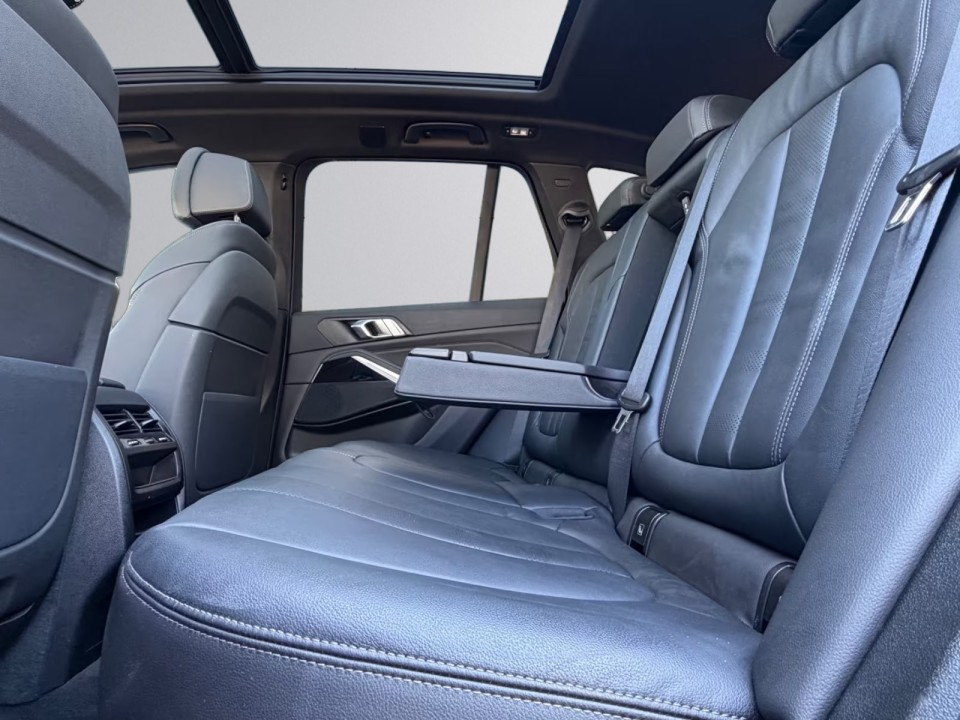 BMW X5 xDrive45e - foto 35