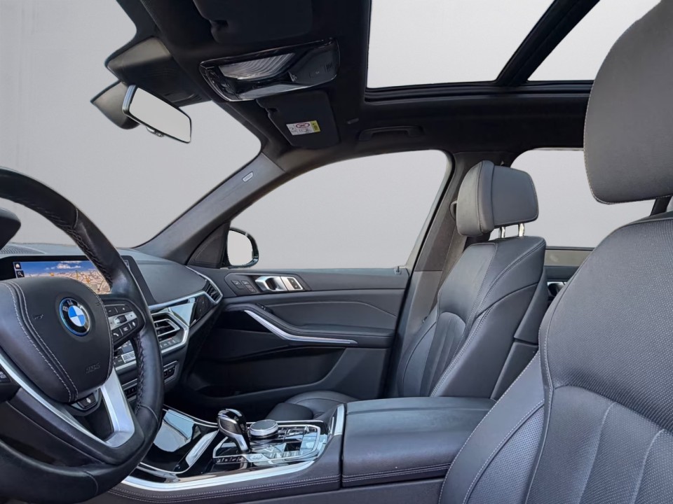 BMW X5 xDrive45e - foto 12