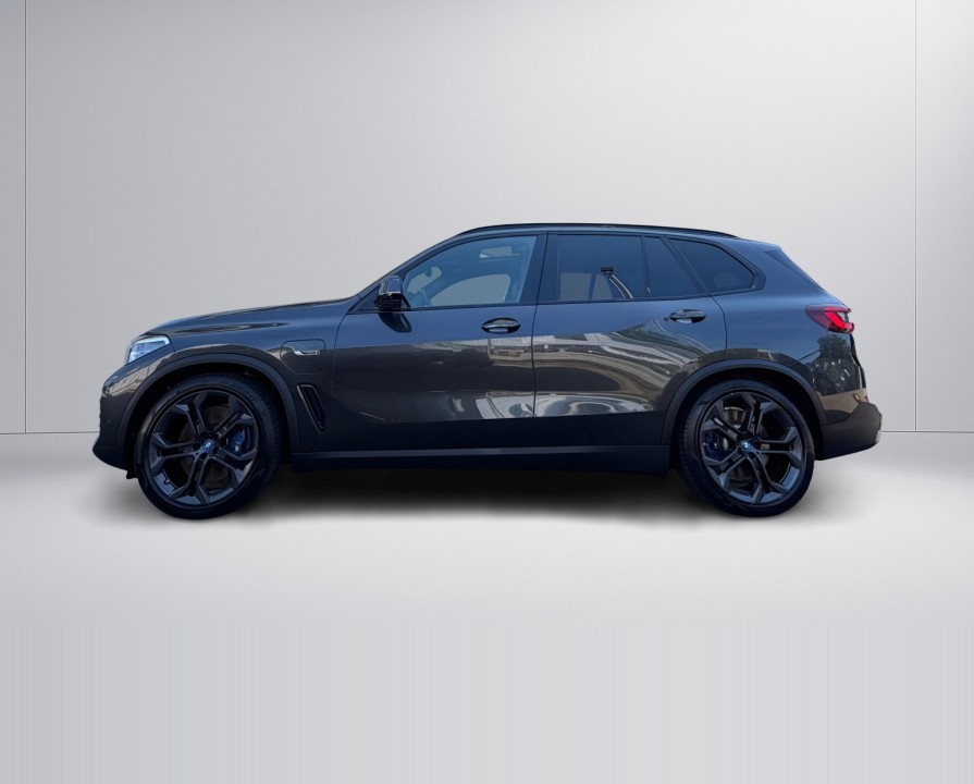 BMW X5 2022 — imagine 16