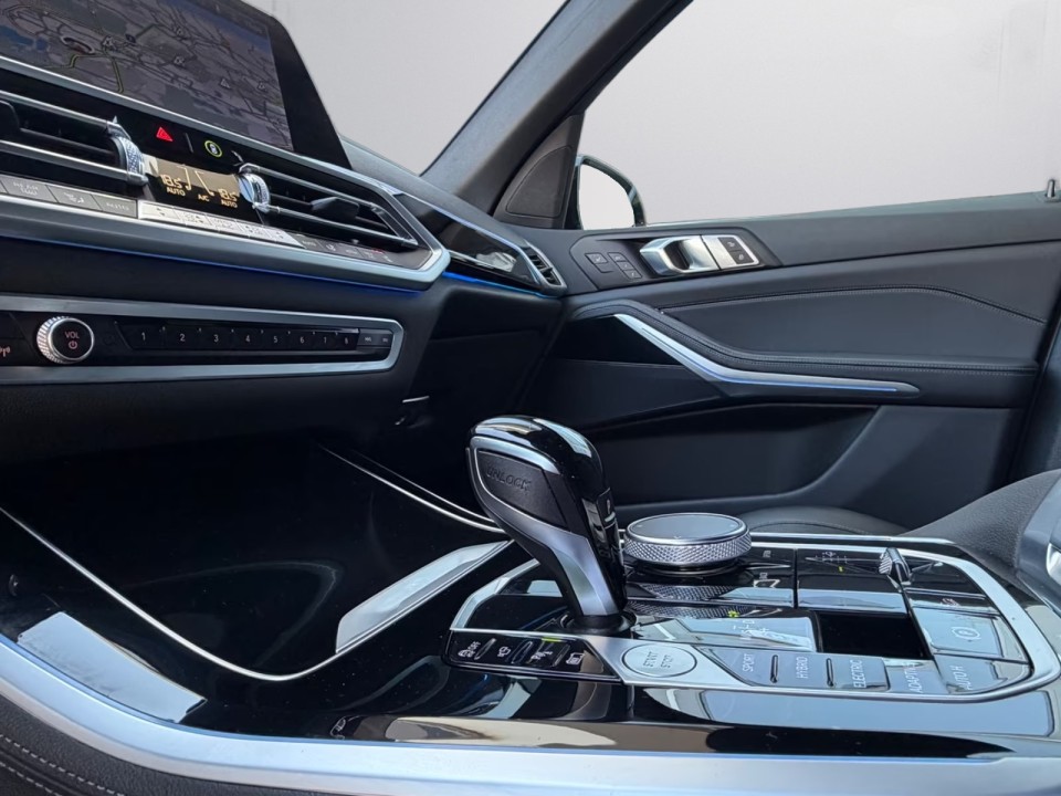BMW X5 xDrive45e - foto 18