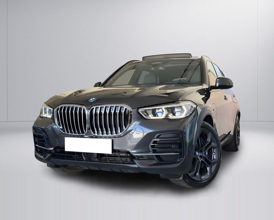 BMW X5 2022 — imagine 3