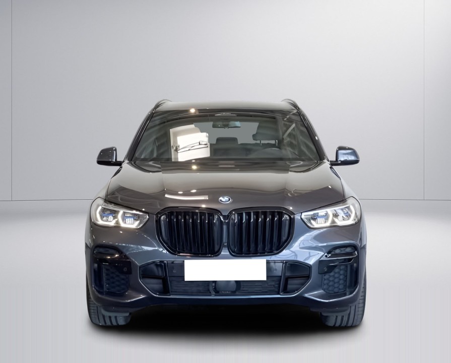 BMW X5 2022 — imagine 2