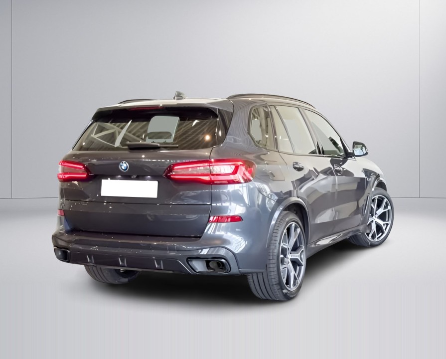 BMW X5 2022 — imagine 4