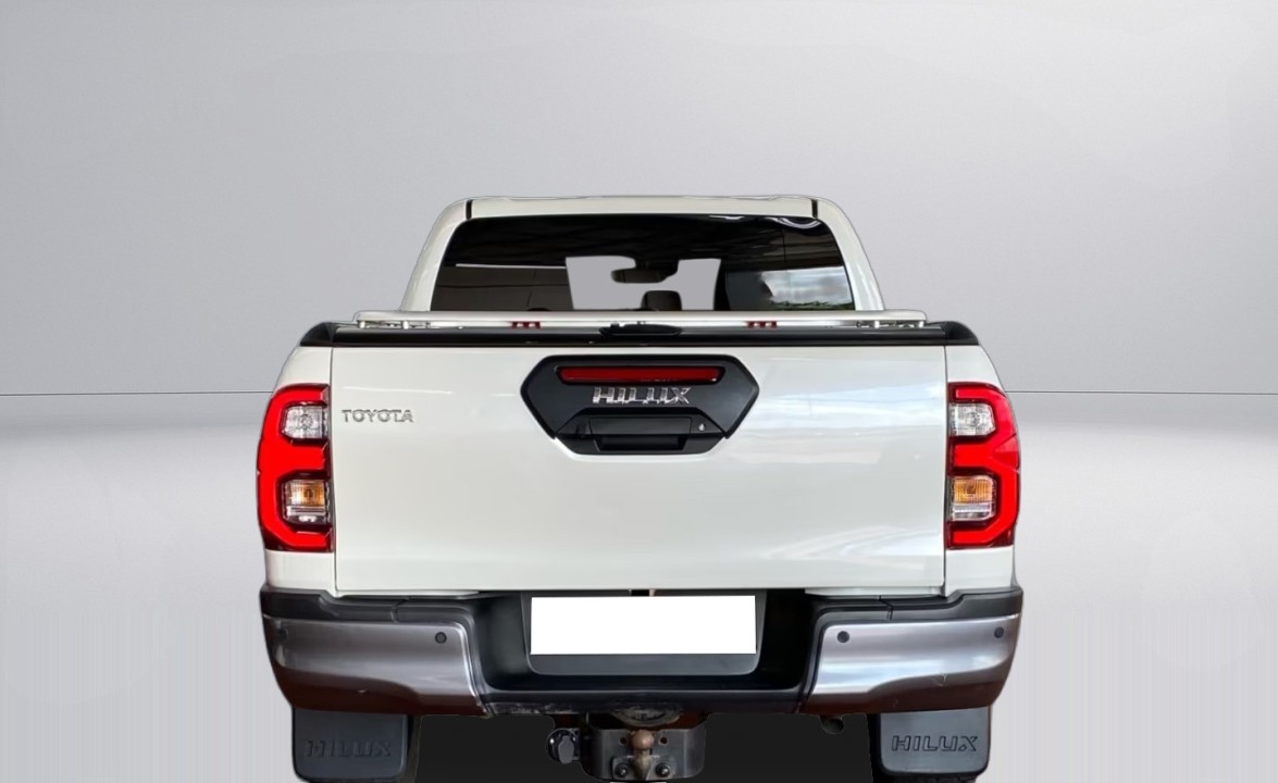 TOYOTA Hilux 2021 — imagine 4