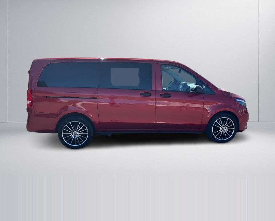 Mercedes-Benz Vito 124 CDI (2)