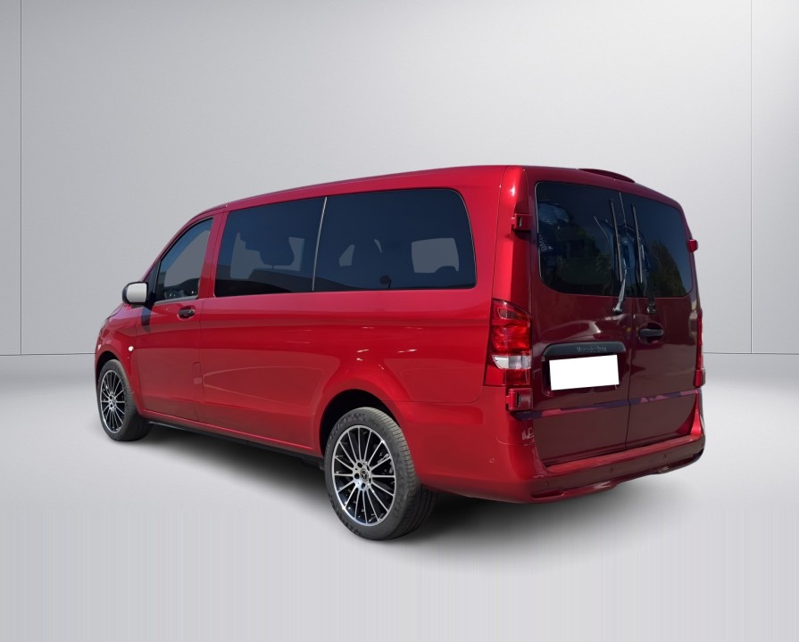 Mercedes-Benz Vito 124 CDI (5)