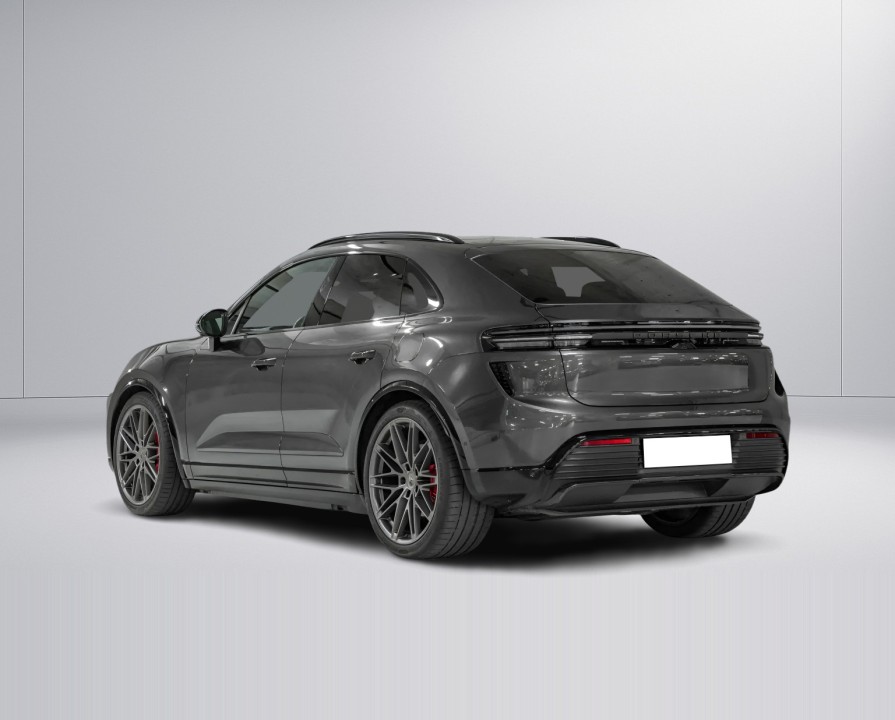 Porsche Macan Turbo (3)