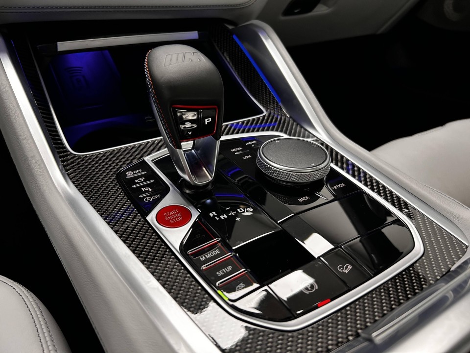 BMW X5 M Competition - foto 20