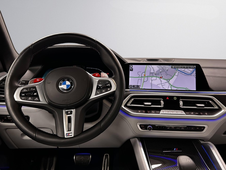 BMW X5 M Competition - foto 8
