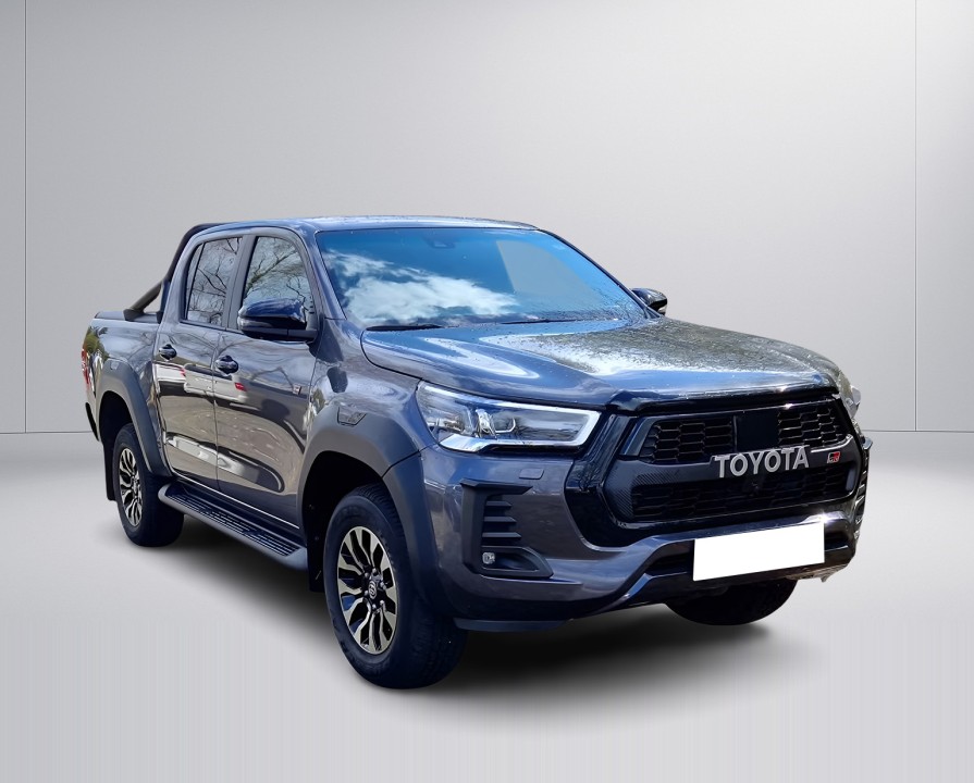 TOYOTA Hilux 2023