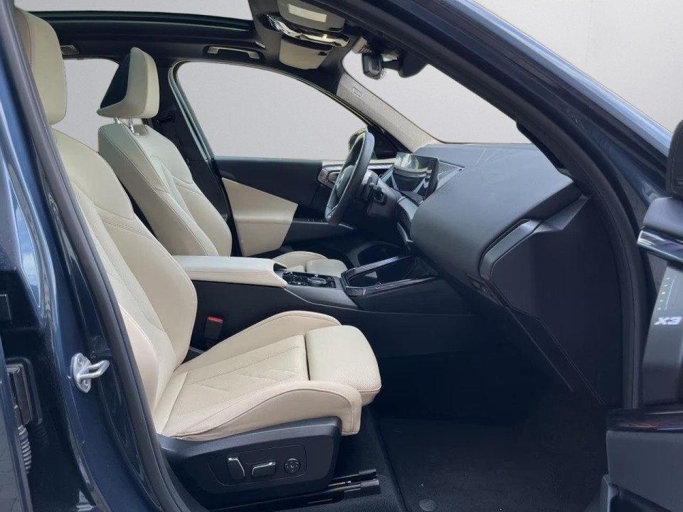 BMW X3 xDrive20 M-Sport - foto 11