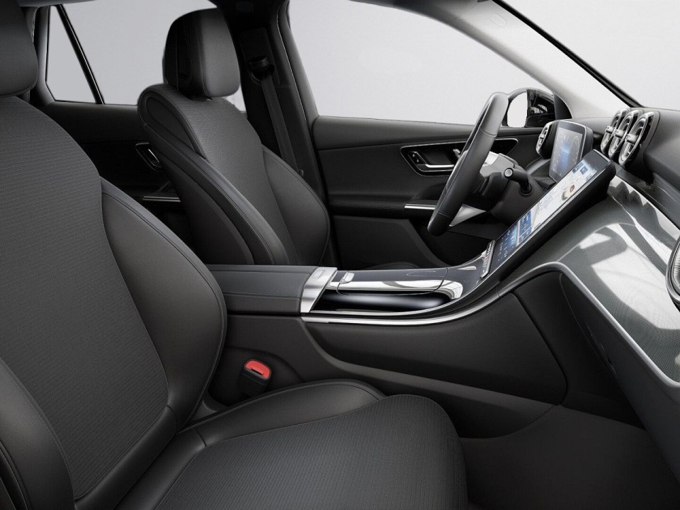 Mercedes-Benz GLC 300e 4MATIC Avantgarde - foto 16
