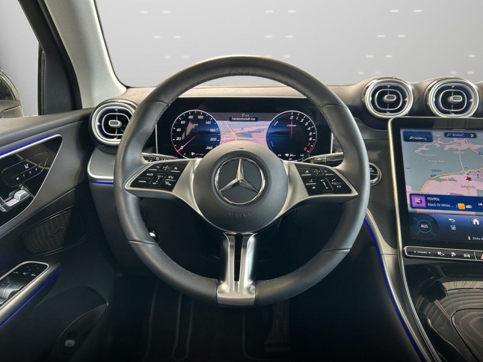 Mercedes-Benz GLC 300e 4MATIC Avantgarde - foto 12
