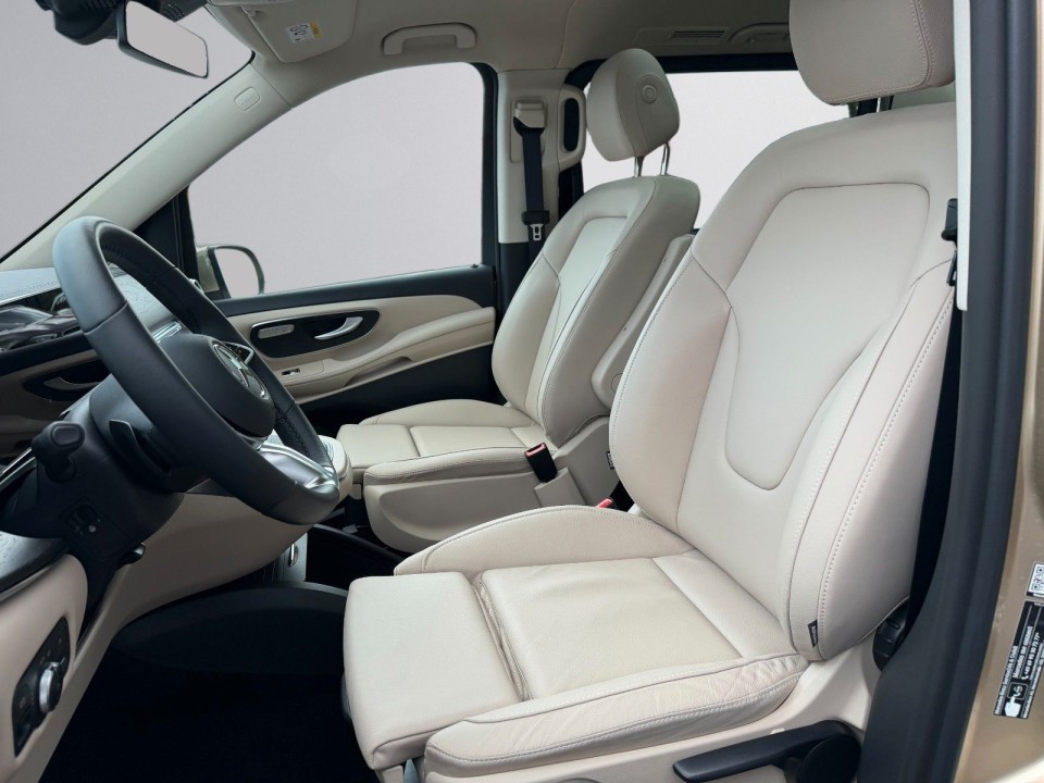 MERCEDES-BENZ V-Class 2024 — imagine 15