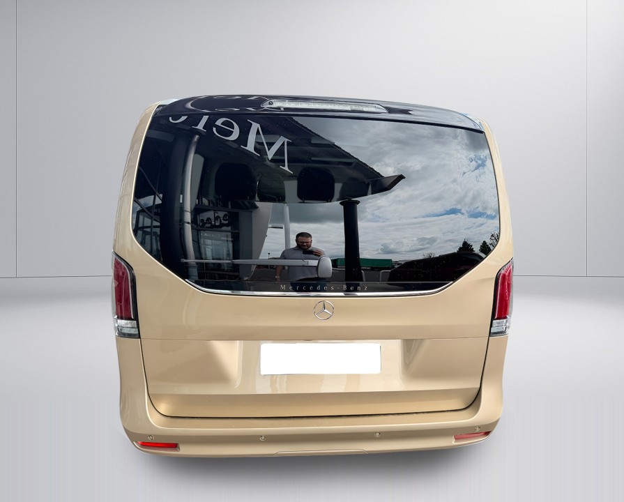 MERCEDES-BENZ V-Class 2024 — imagine 3