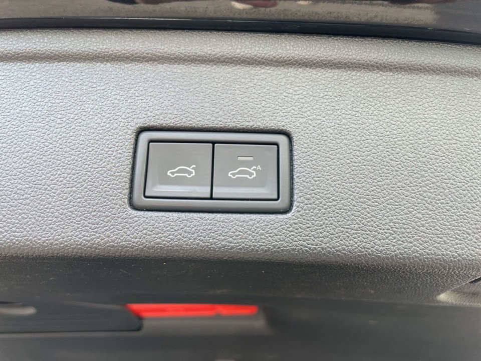 Volkswagen Touareg V6 TSI eHybrid Elegance - foto 22