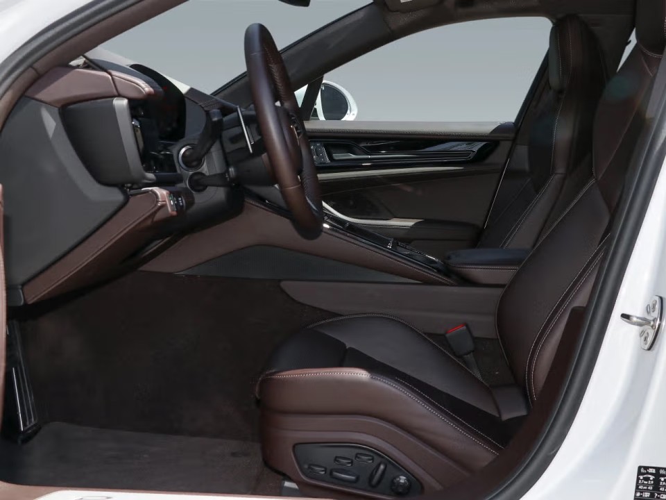 Porsche Panamera 4S E-Hybrid - foto 9
